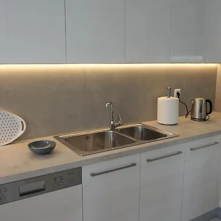 Appartement New Big Modern Center La Canée
